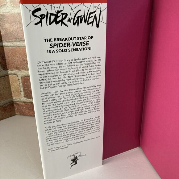 Spider-Gwen‎ Vol. 1 2016 Marvel Spider-Verse Jason Latour Marvel - Picture 6 of 9